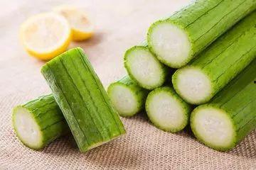 入伏吃瓜图片,入伏吃瓜，清凉一夏的美好时光